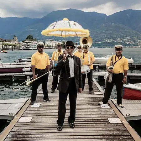 Comodo Pied-a-terre Ad * Ascona