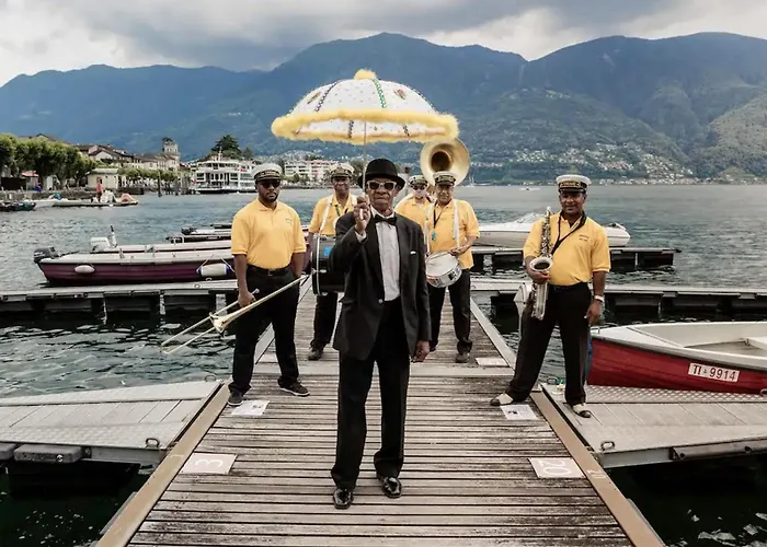 Comodo Pied-a-terre Ad * Ascona